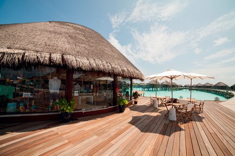 Halaveli Maldives Shop HD