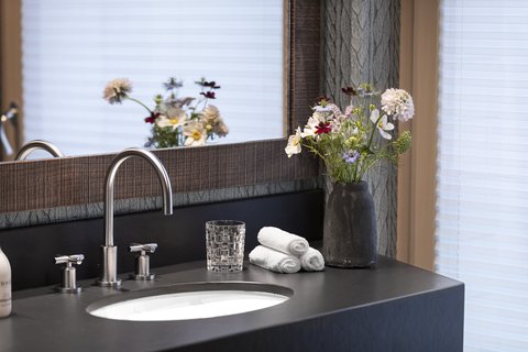 TSCHUGGEN GRAND HOTEL - Photo 15