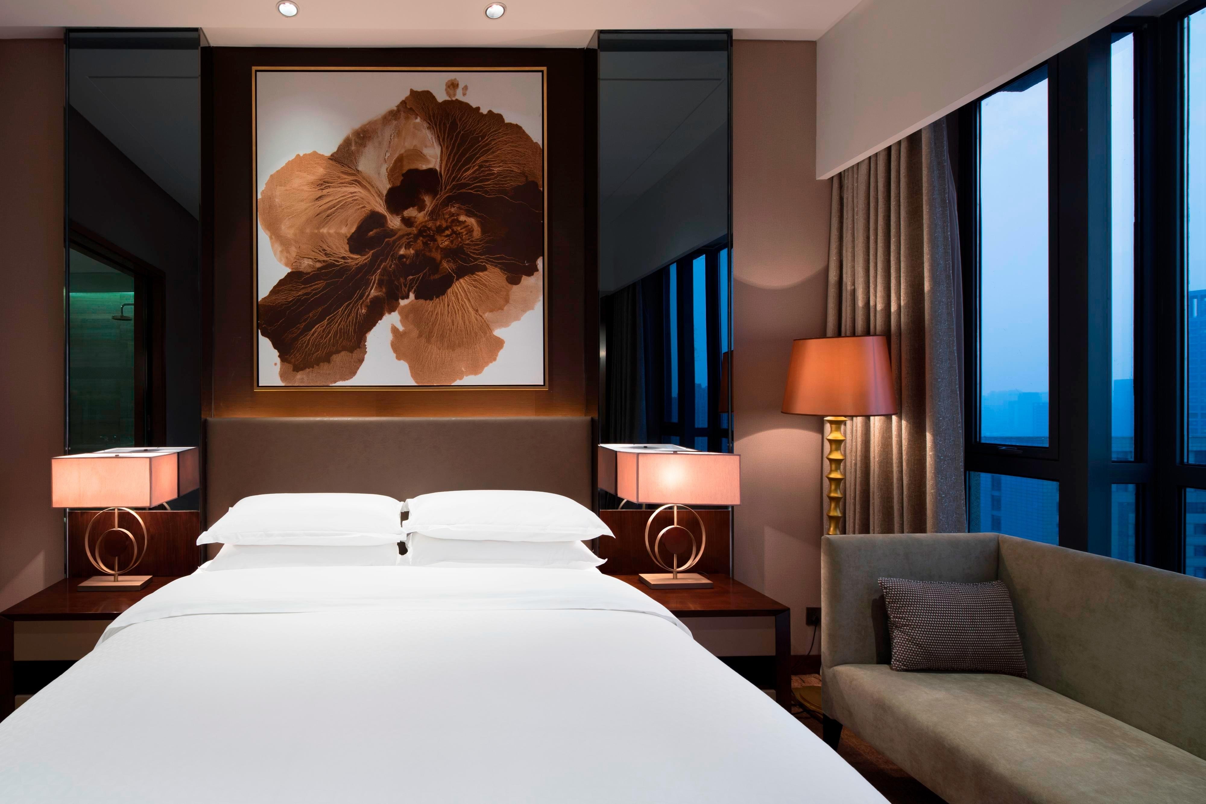 Four Points by Sheraton Hefei Shushan-guestroom-Deluxe Suite 1.jpg