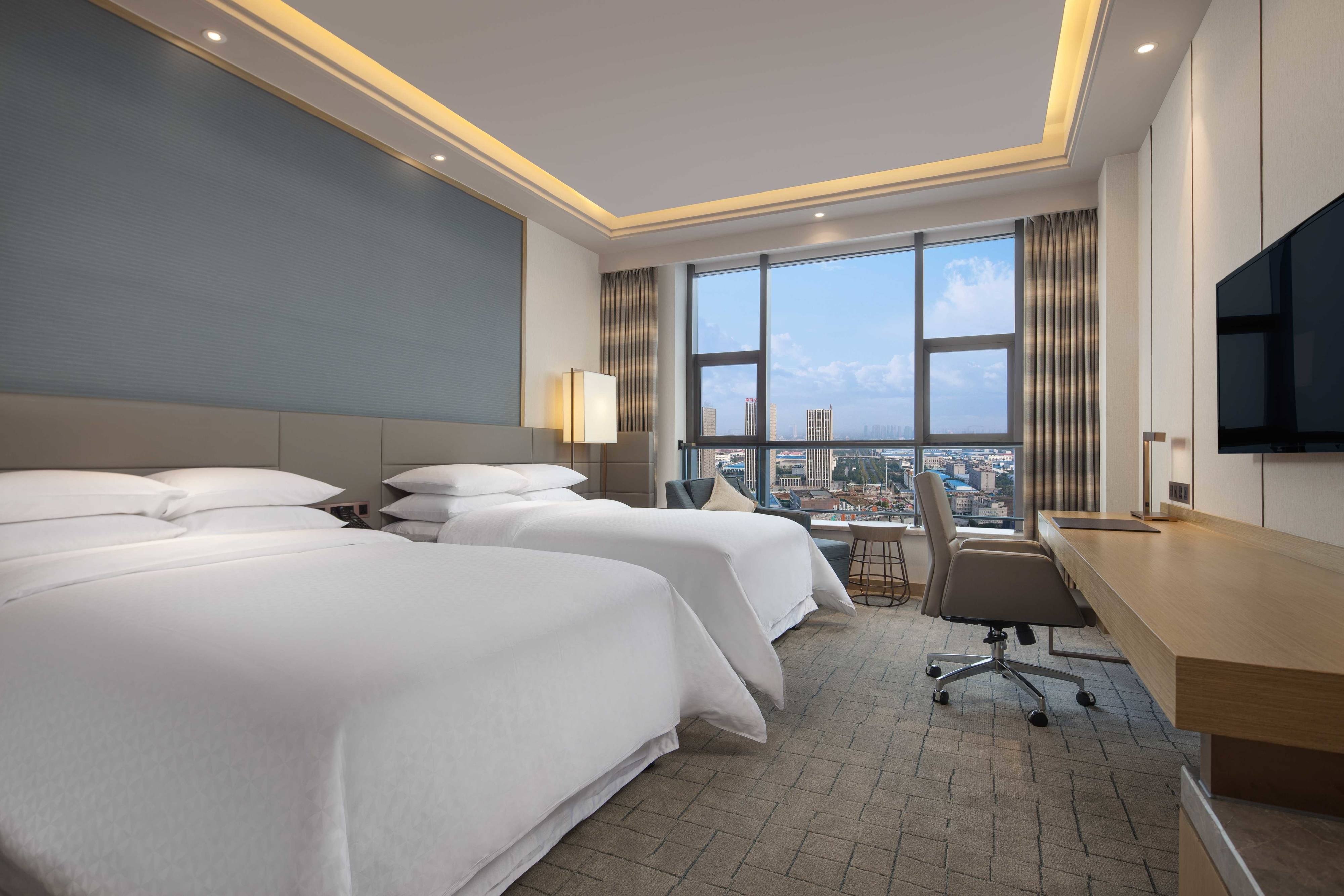 Four Points by Sheraton Hefei Baohe-guestroom-Double/Double Guest Room.jpg