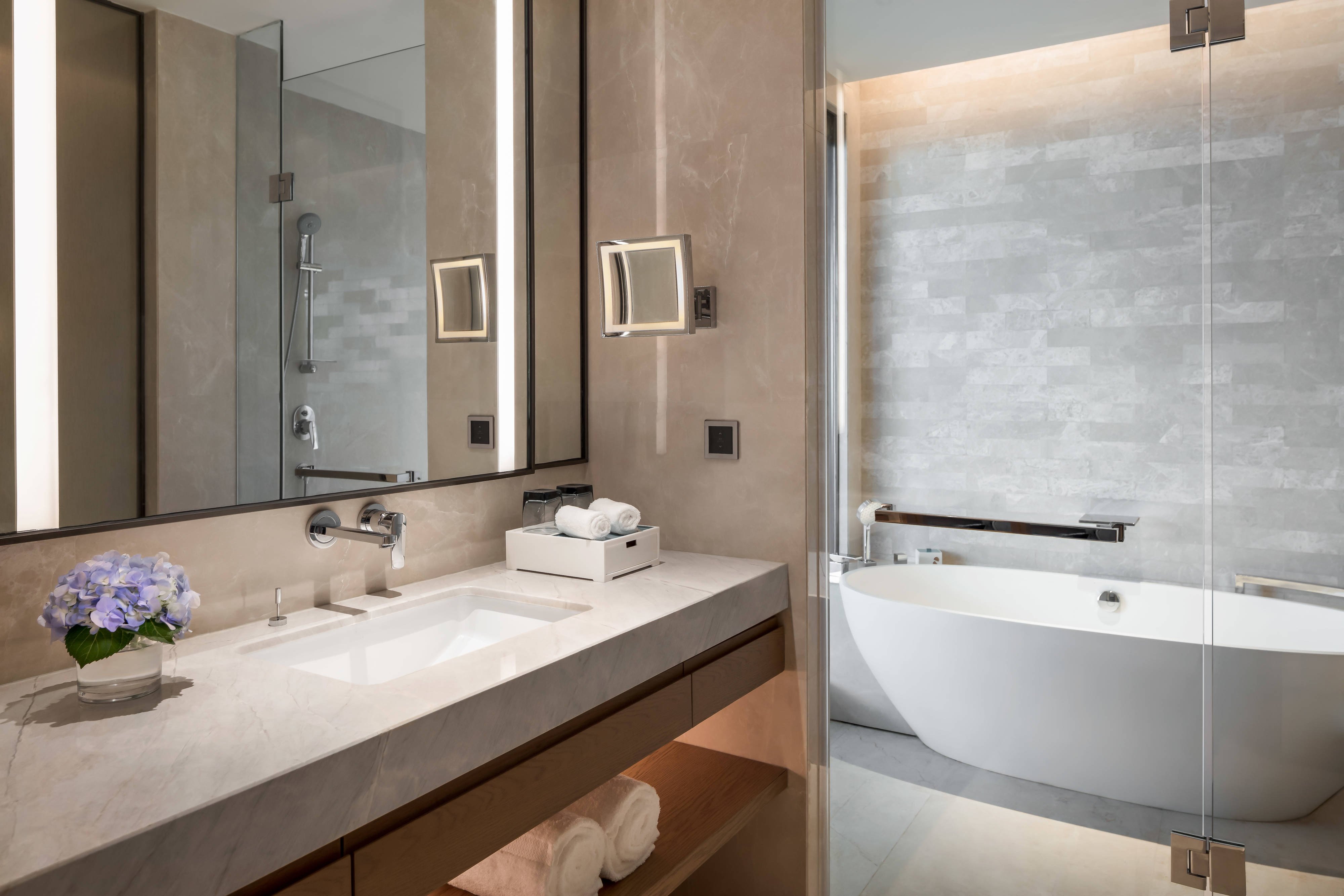 Xiamen Marriott Hotel and Conference Centre-guestroom-Guest Bathroom.jpg
