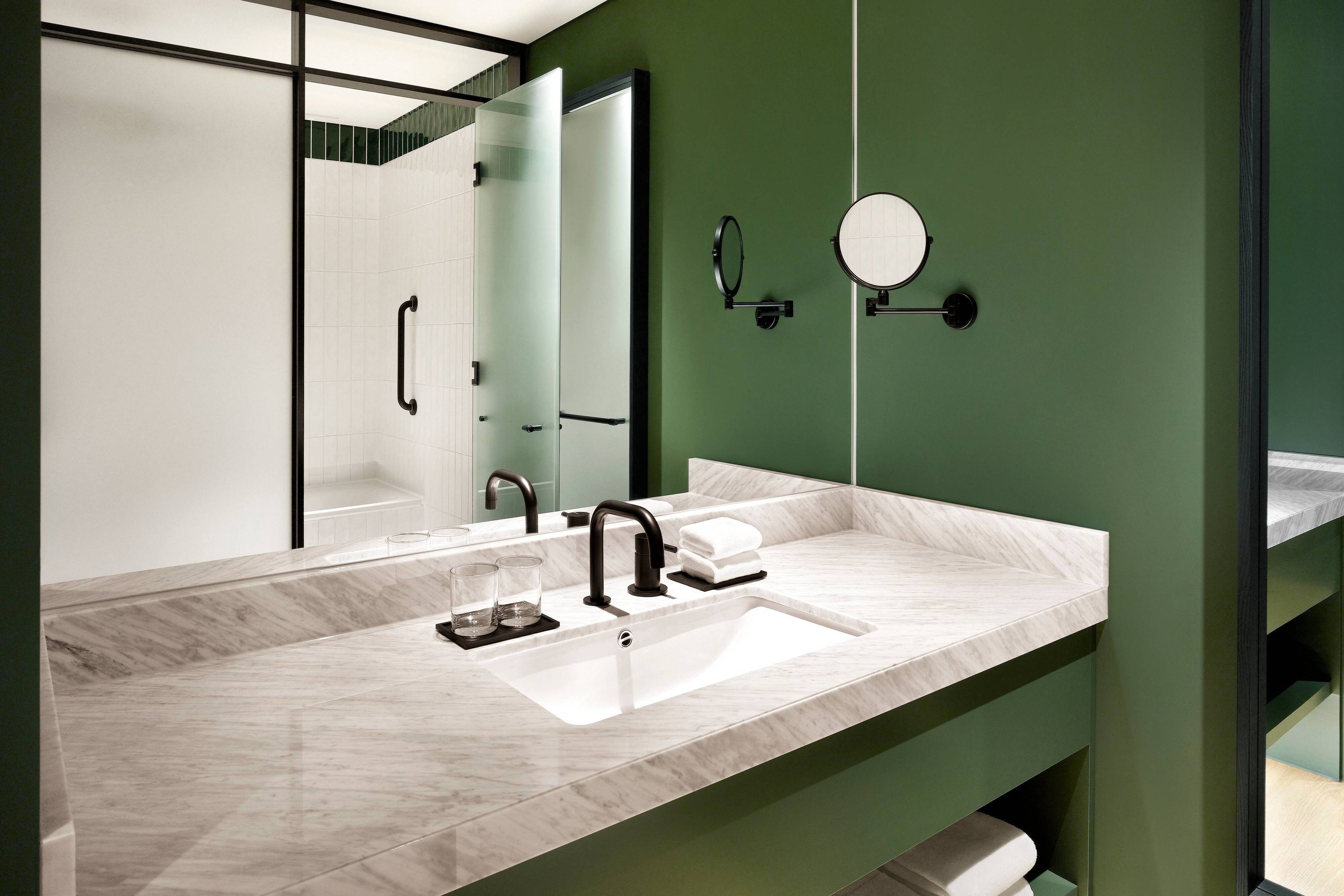 GRAVITYÂ JOSUN Seoul Pangyo Autograph Collection-guestroom-Premier Deluxe Guest - Bathroom.jpg