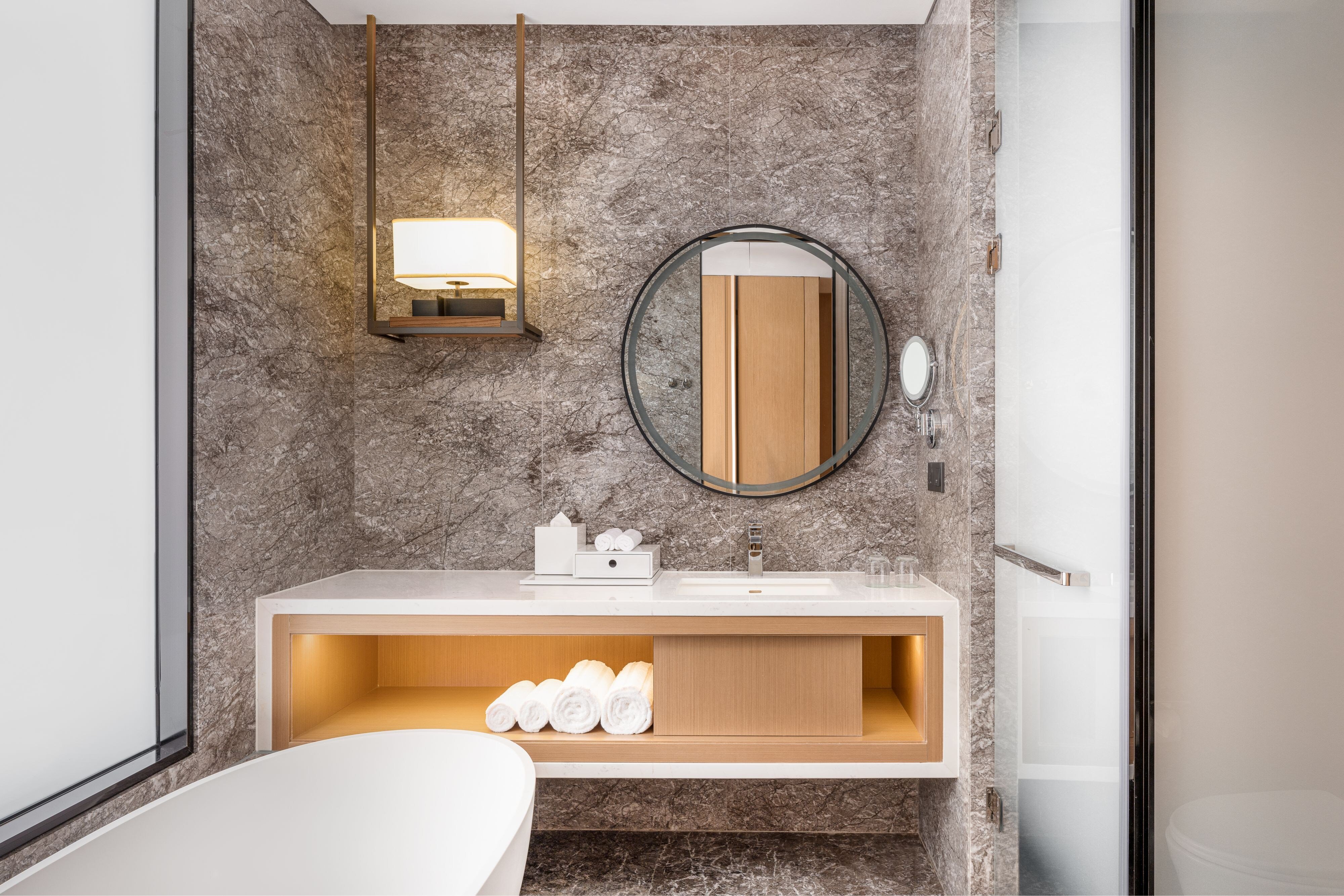 The Westin Wuhan Hanyang-guestroom-Room Bathroom.jpg