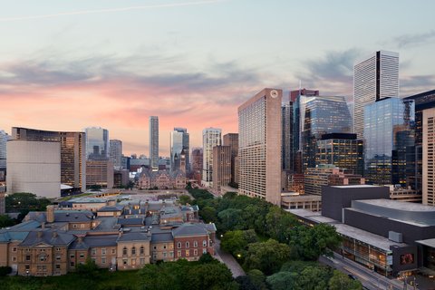 Exterior & Downtown Toronto