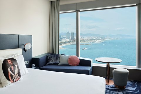 W BARCELONA - Photo 10