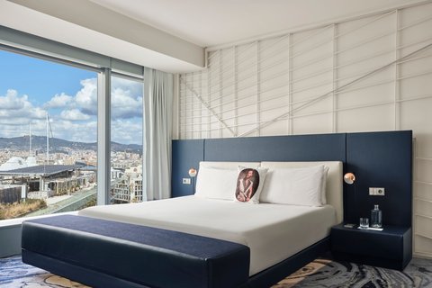 W BARCELONA - Photo 58