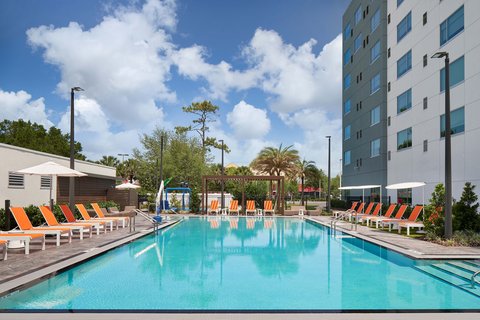 Splash - Outdoor Pool