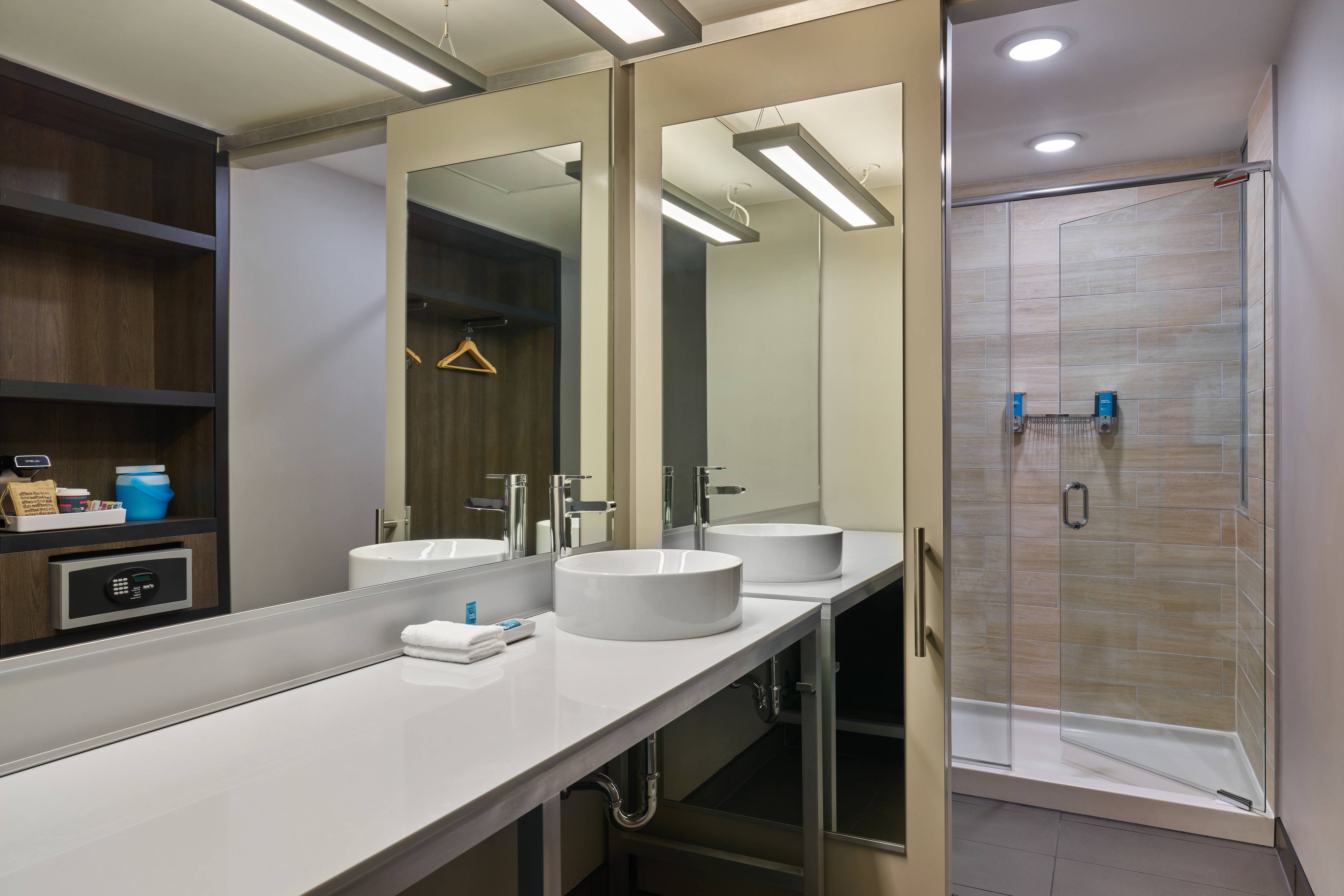 Aloft Richardson-guestroom-Guest Bathroom.jpg