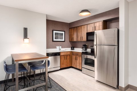 Suite Kitchen