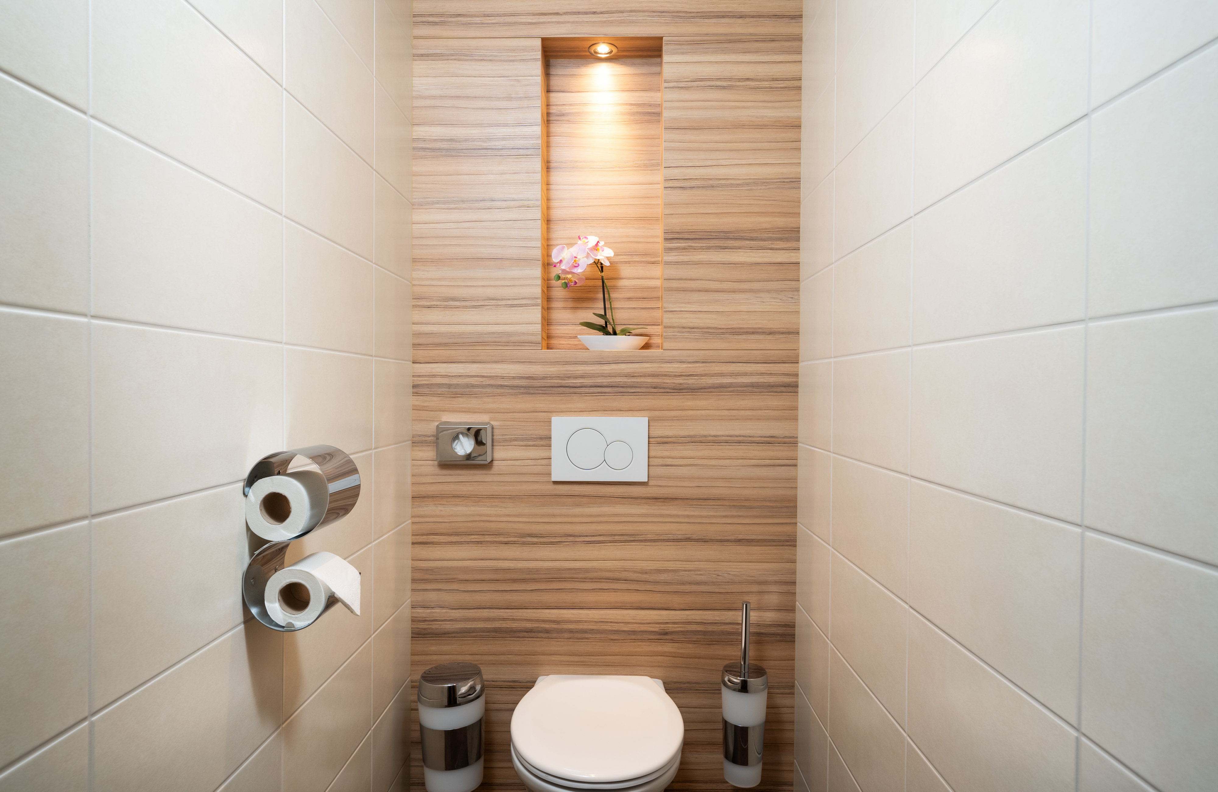 LEONARDO VIENNA HAUPTBAHNHOF-guestroom-Leonardo Hotel Vienna Hauptbahnhof Room Bathroom.jpg