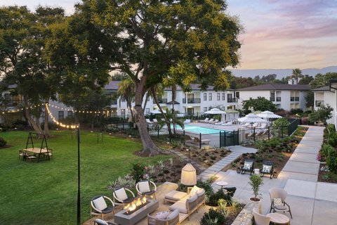 Lush Garden Setting