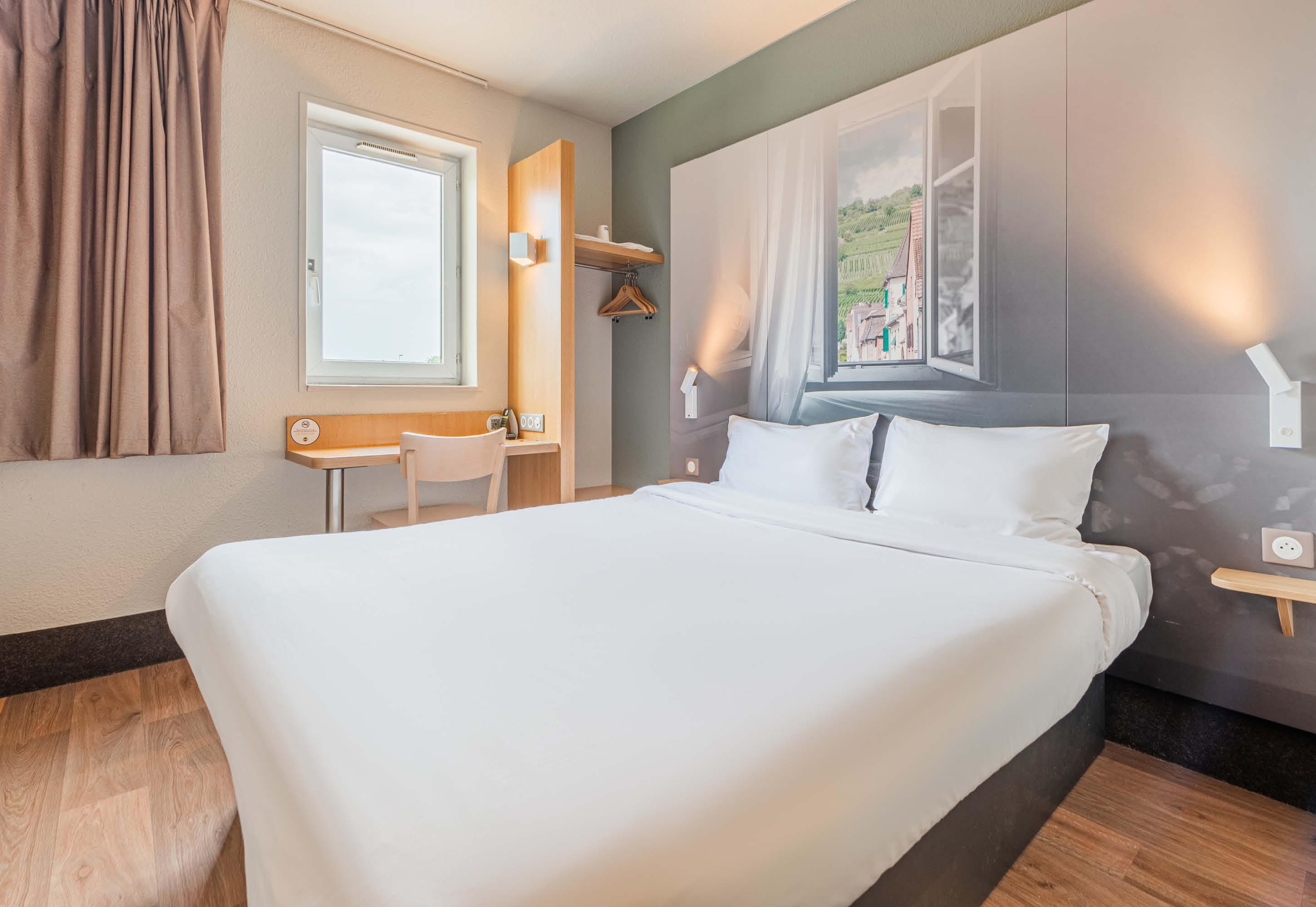 B&B HOTEL MULHOUSE ILE NAPOLEON-guestroom-Hotel Mulhouse Ile Napoleon Double Room.jpg