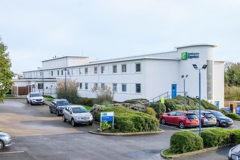 There\'s plenty of free parking at our hotel