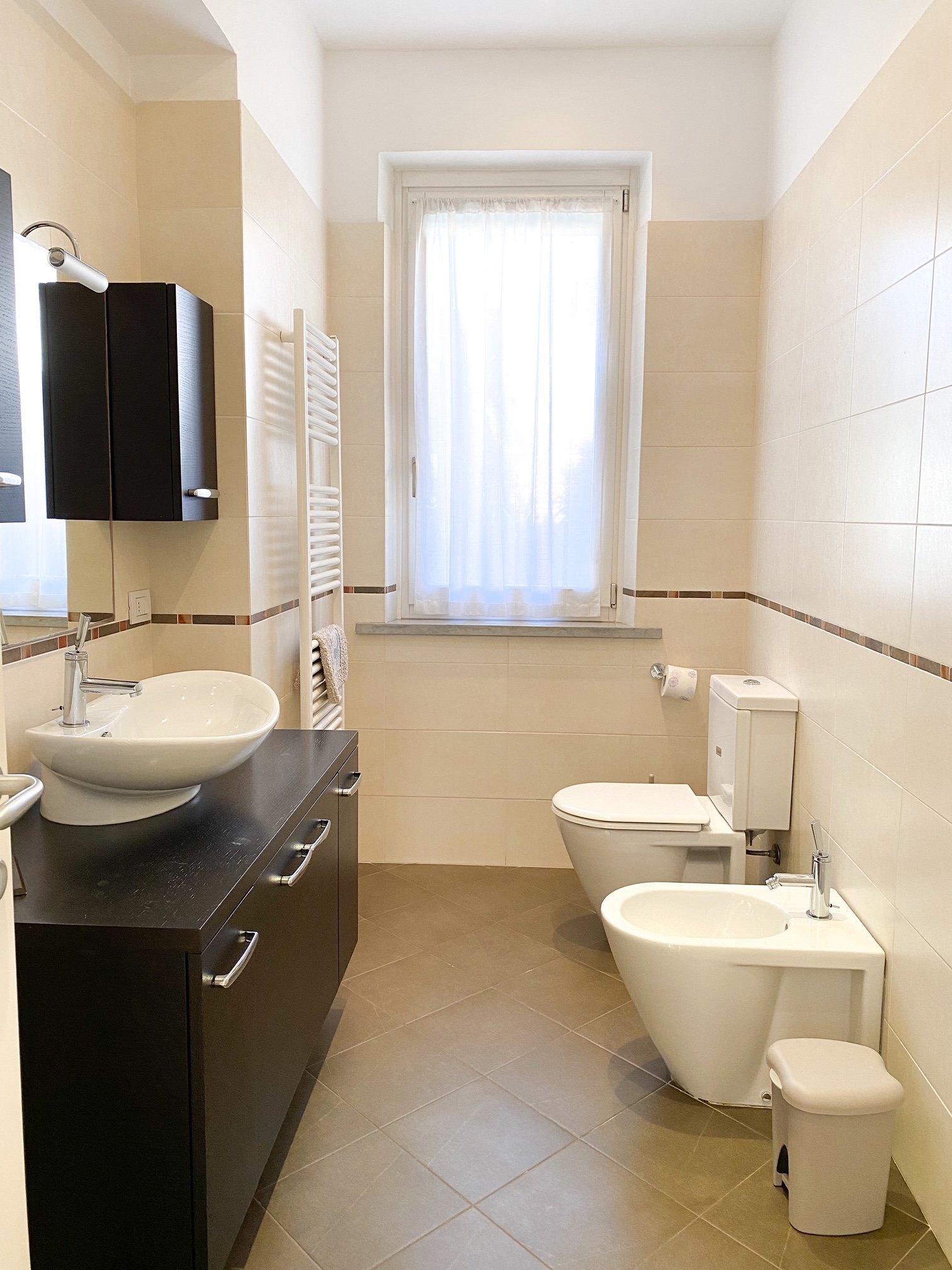 RESIDENCE STELLA-guestroom-BATHROOM.jpg