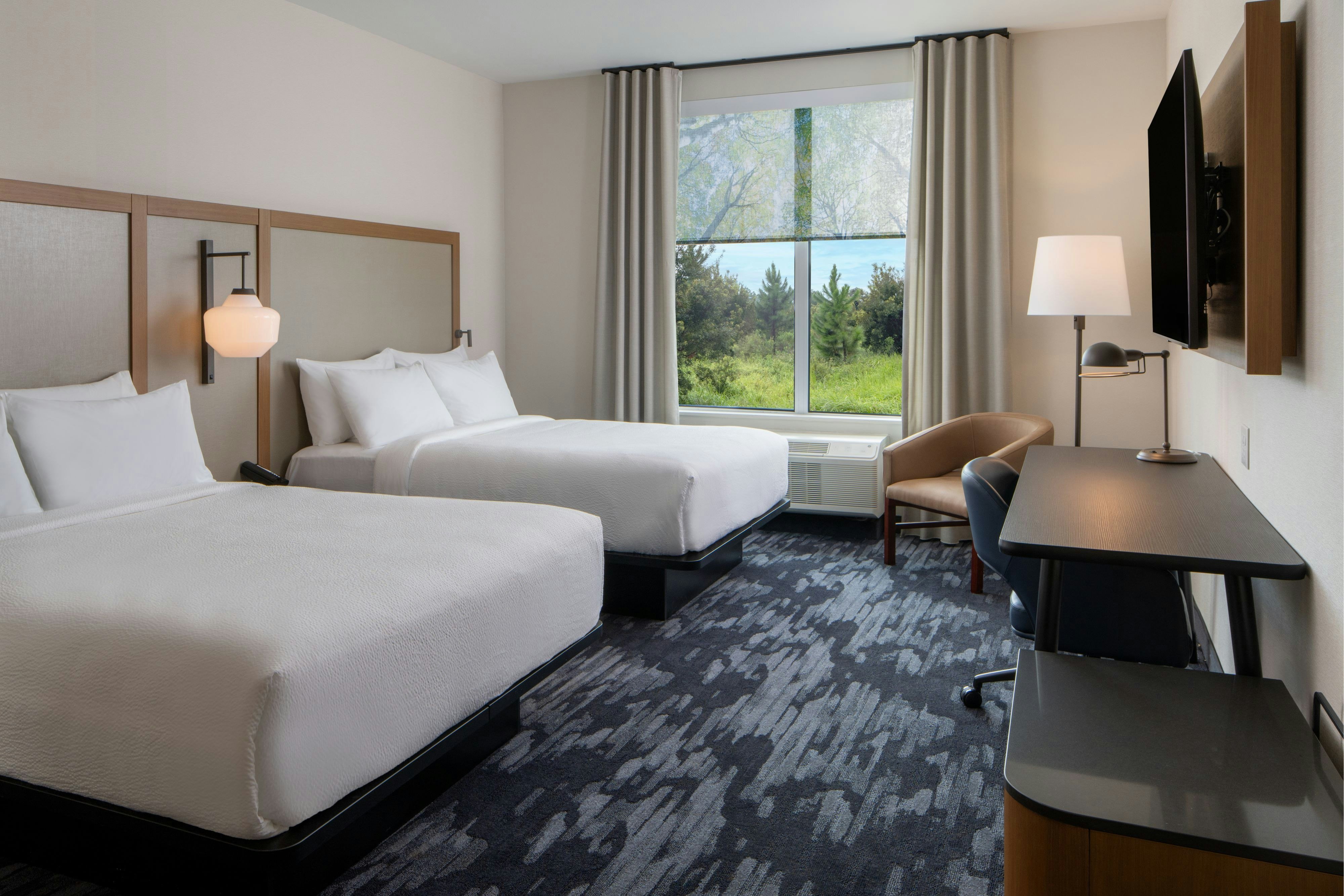 Fairfield by Marriott Inn and Suites Foley-guestroom-Queen/Queen Guestroom.jpg