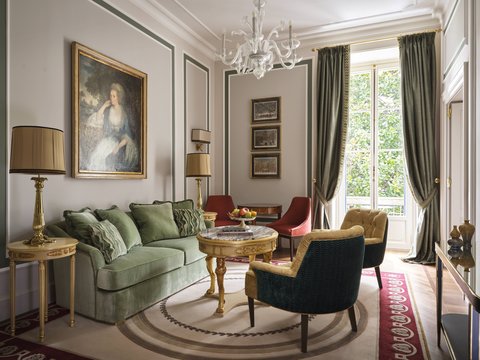 Executive Suite - sitting room