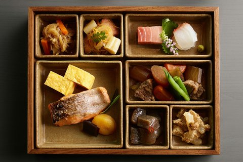 JW MARRIOTT HOTEL TOKYO - Photo 45