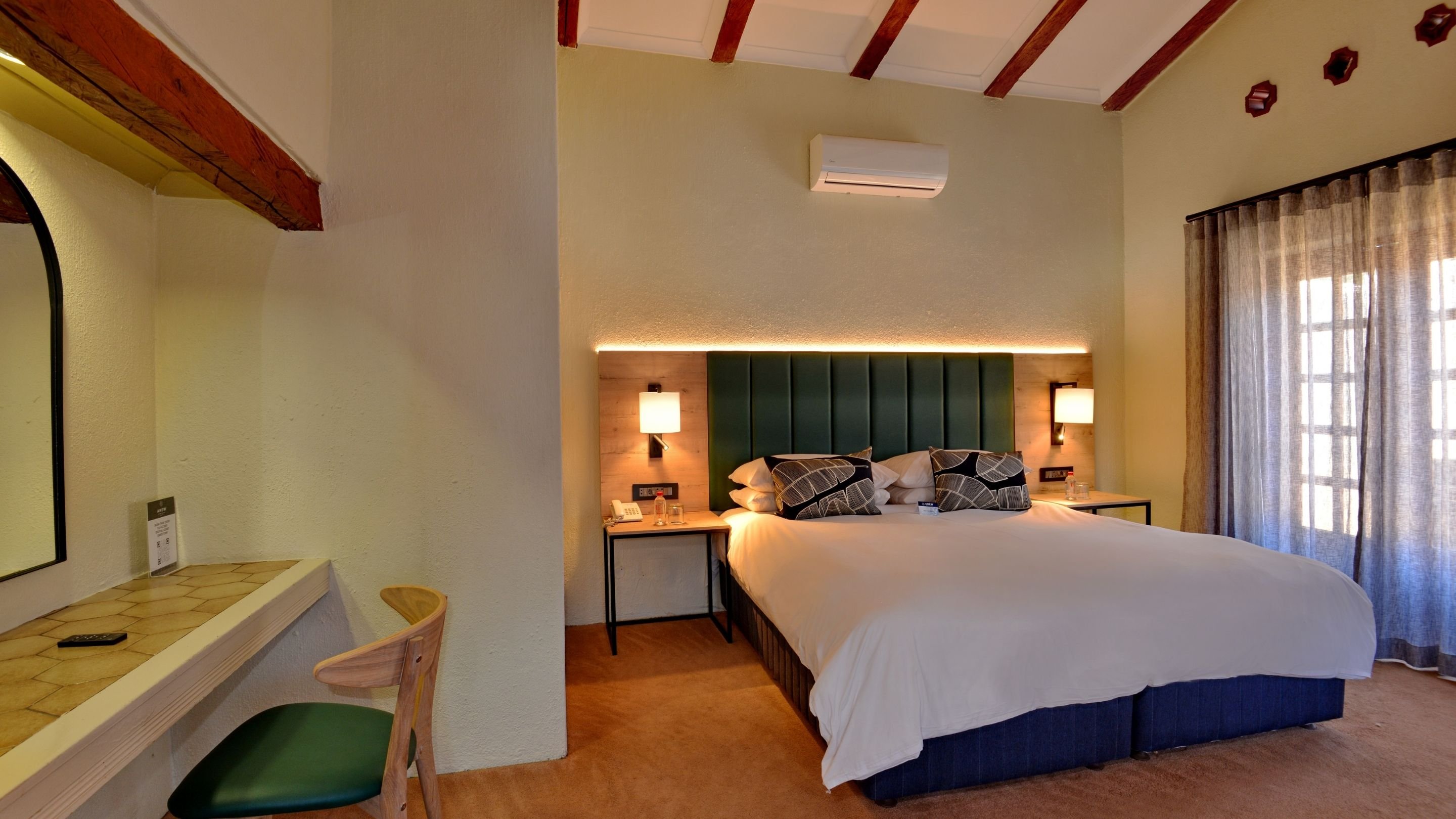 ANEW Resort Hazyview Kruger Pa-guestroom-Hazyview Deluxe Suite Room.jpg