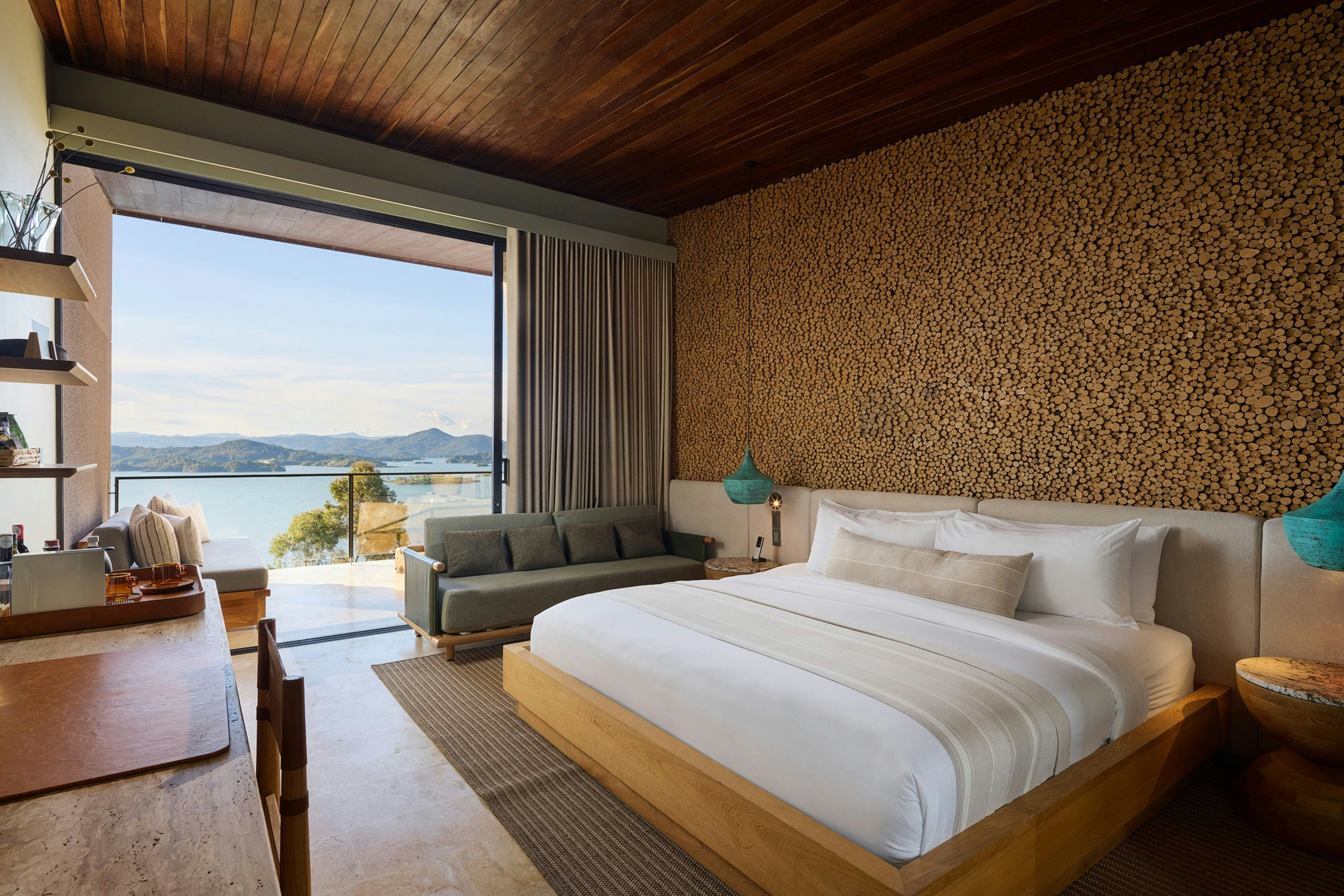 The Brown Guatape Autograph Collection-guestroom-Junior Suite.jpg