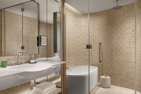 JW MARRIOTT HOTEL TOKYO - Photo 26