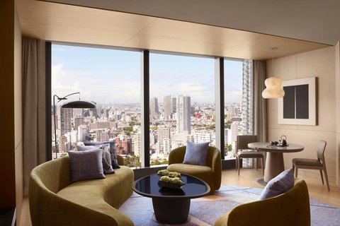 JW MARRIOTT HOTEL TOKYO - Photo 8