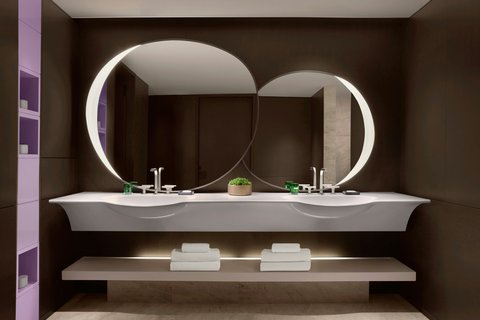 JW MARRIOTT HOTEL TOKYO - Photo 15