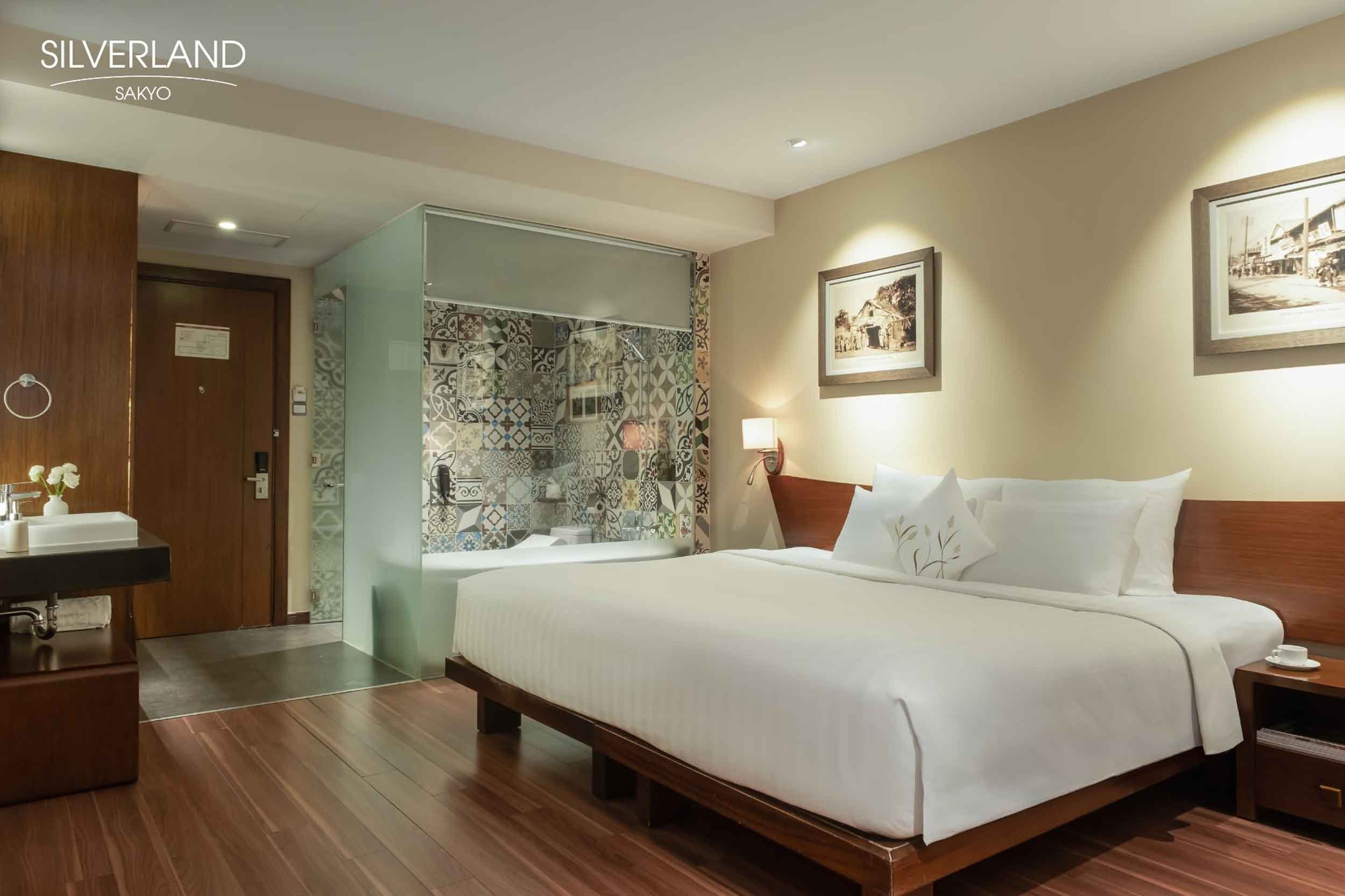 Silverland Sakyo Hotel and Spa-guestroom-Symphony Deluxe.jpg