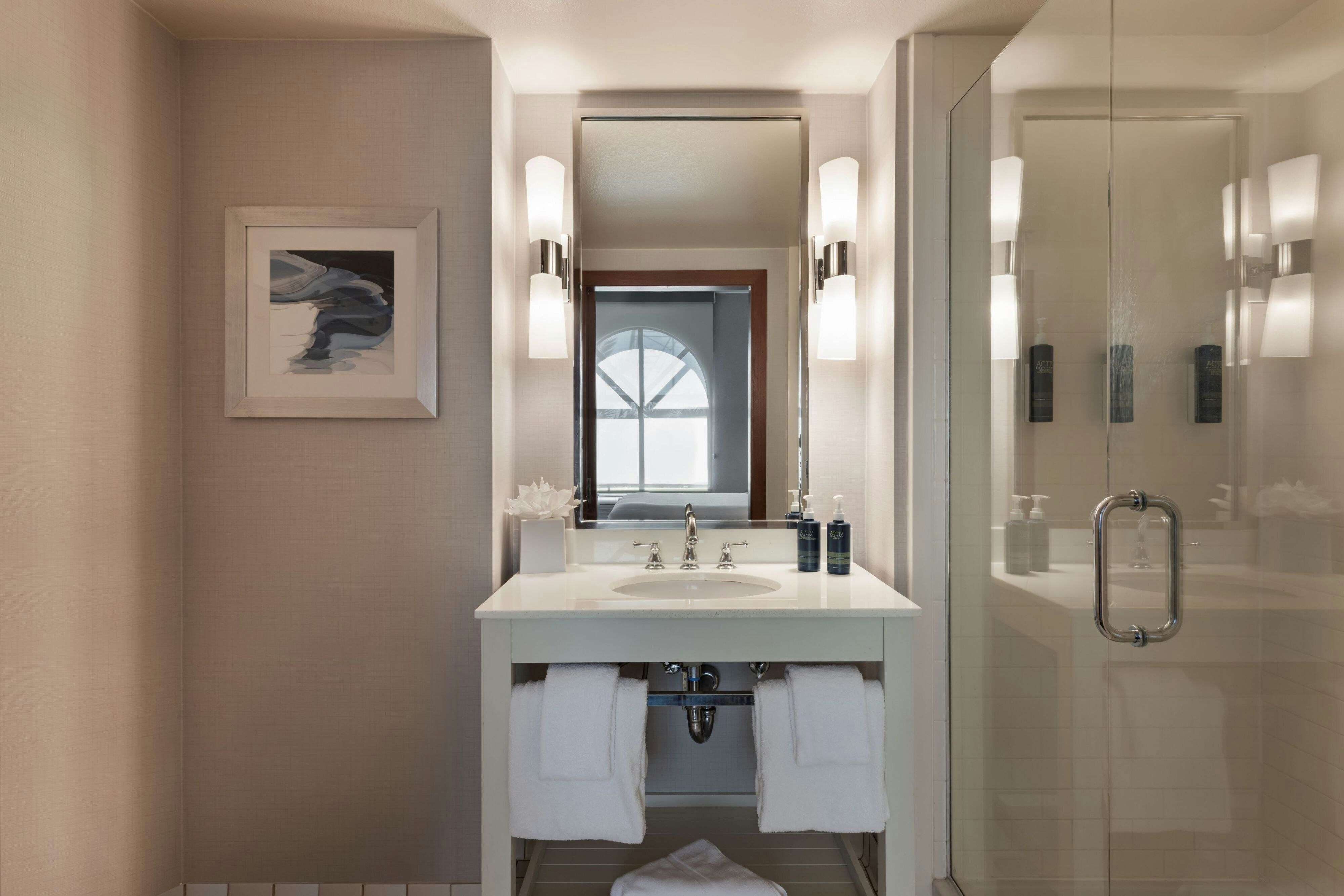 Four Points by Sheraton Ontario-Rancho Cucamonga-guestroom-Suite Bathroom.jpg
