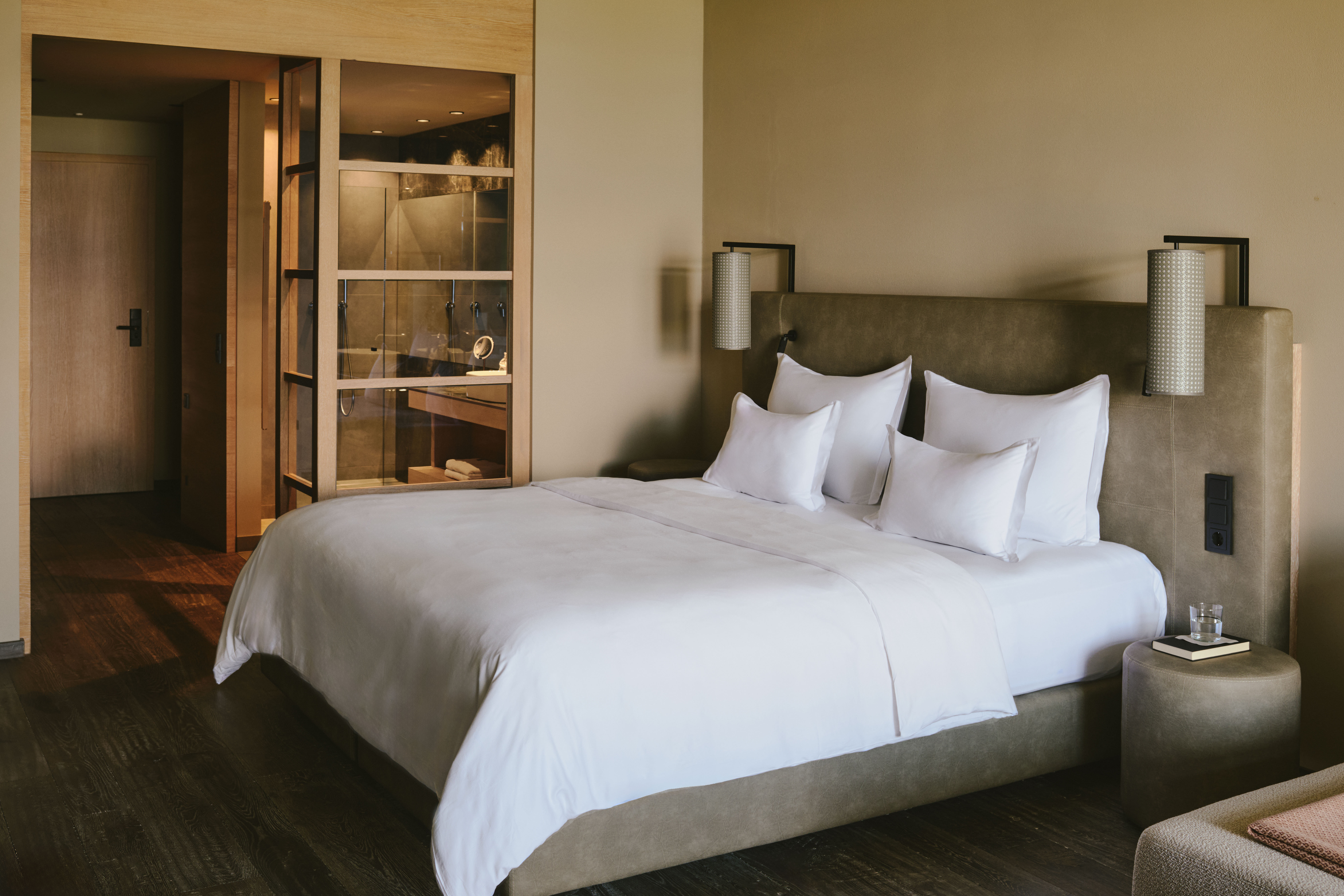 CAPE OF SENSES-guestroom-Junior Suite - Bedroom.jpg