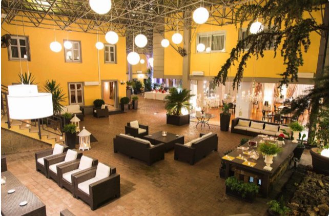 Hotel Villa Traiano-guestroom-Seating Area.jpg