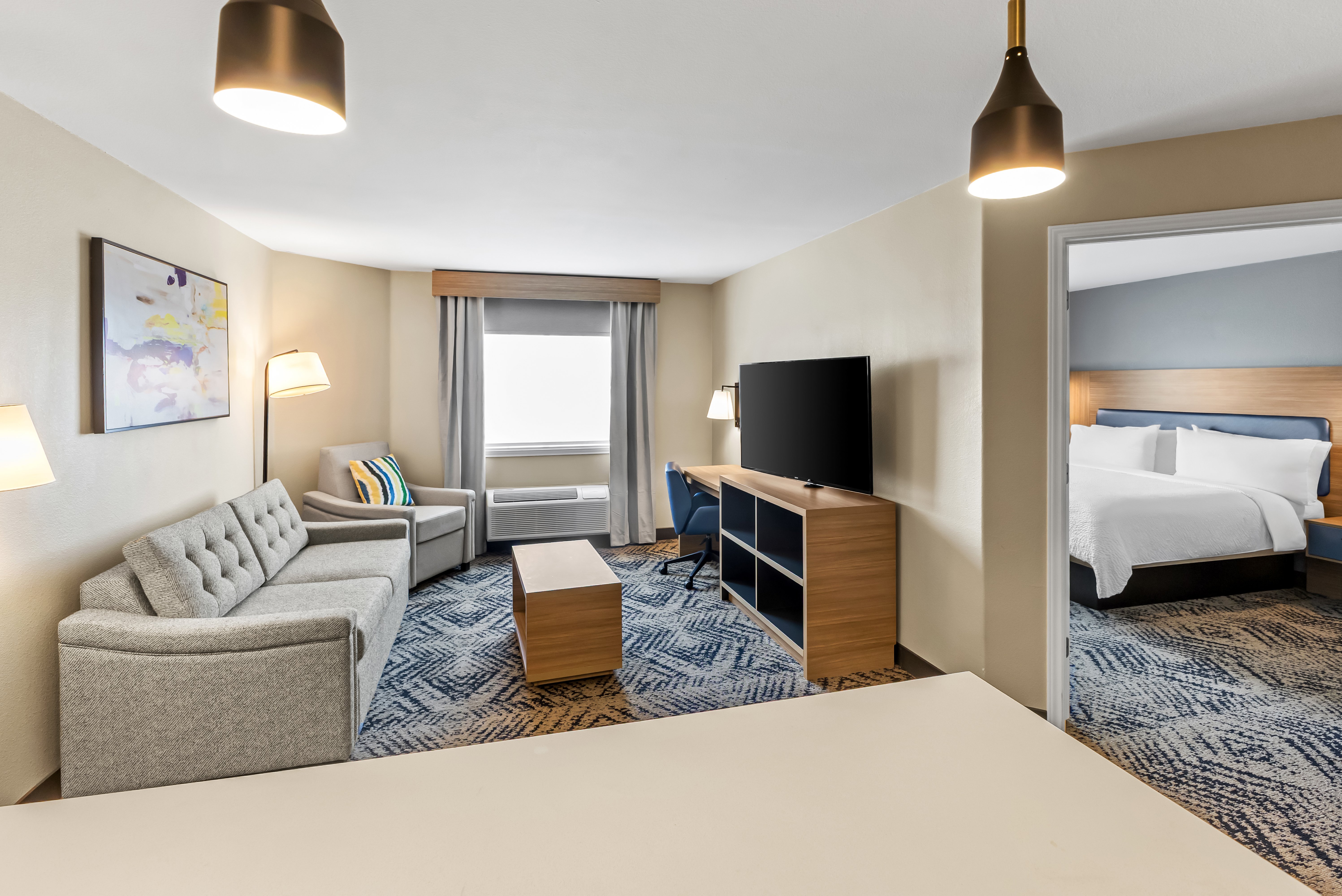 CANDLEWOOD SUITES VICTORIA BY IHG-guestroom-Suite.jpg