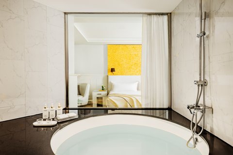 GRAN MELIA COLON - Photo 96