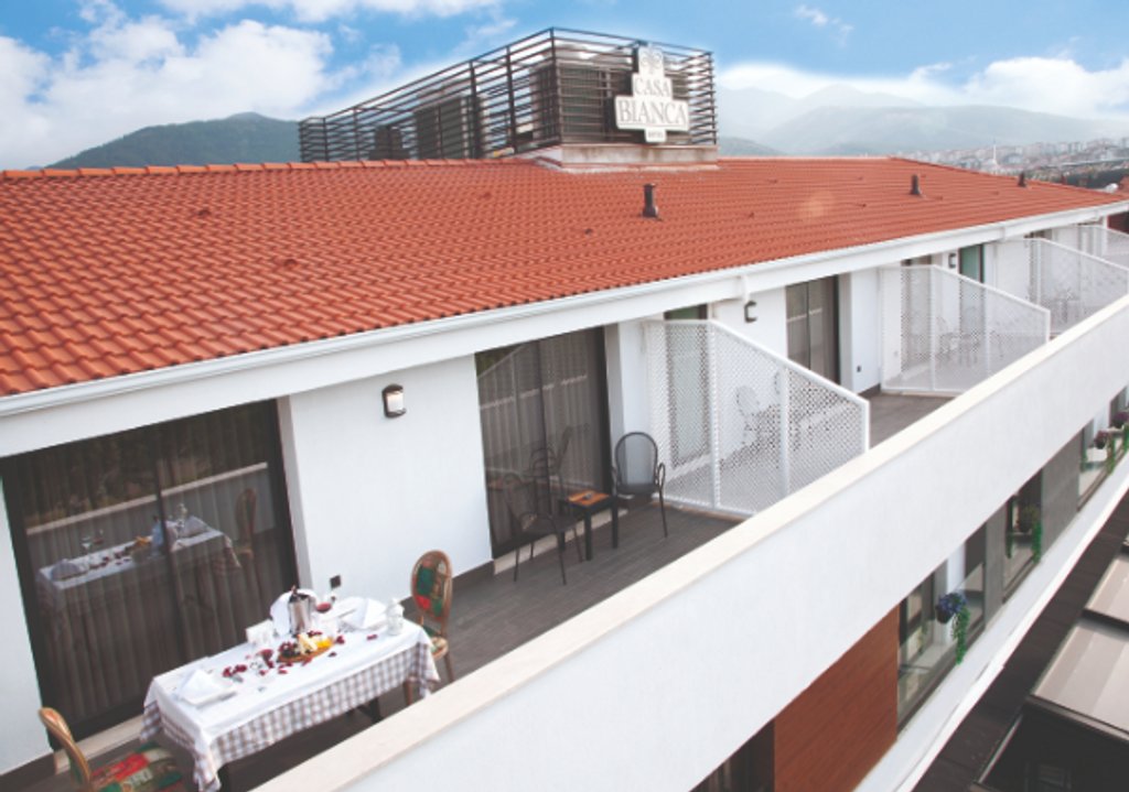Casa Bianca Hotel-guestroom-Abed.jpg