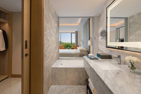 1 Bedroom Apartment, Washroom