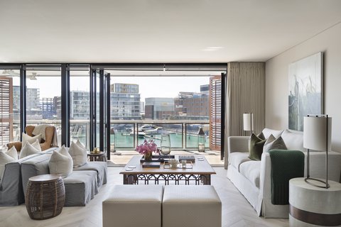 Luxury waterfront residential lifestyle pointresidenceconz
