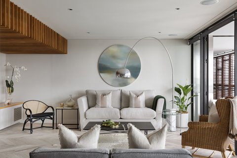 Artwork, architecture & design pointresidenceconz