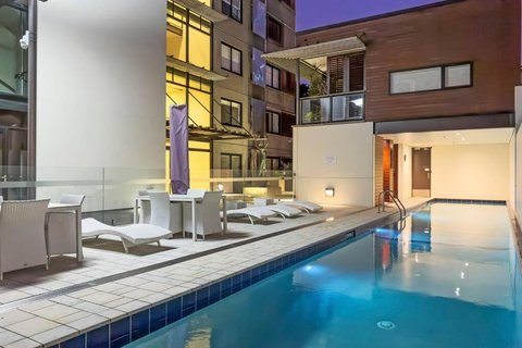 Point Residence Outside Pool