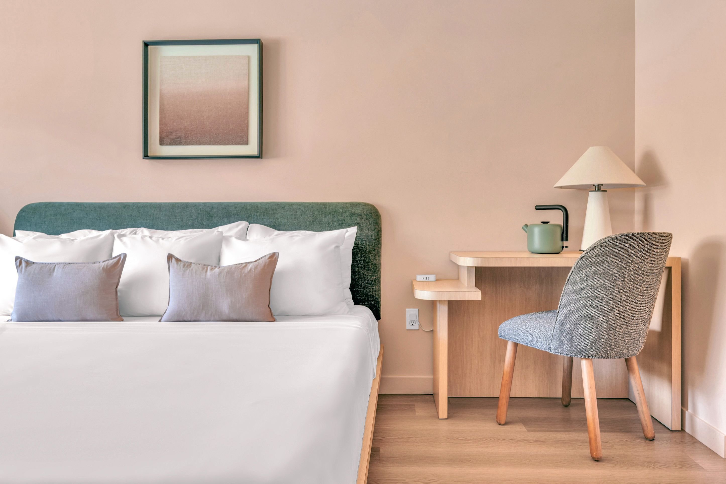 CITY CENTER HOTEL BY KASA-guestroom-Accessible King Room.jpg