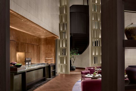 JW MARRIOTT HOTEL TOKYO - Photo 32