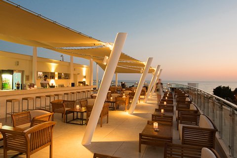 TUI Blue Sunset Bar