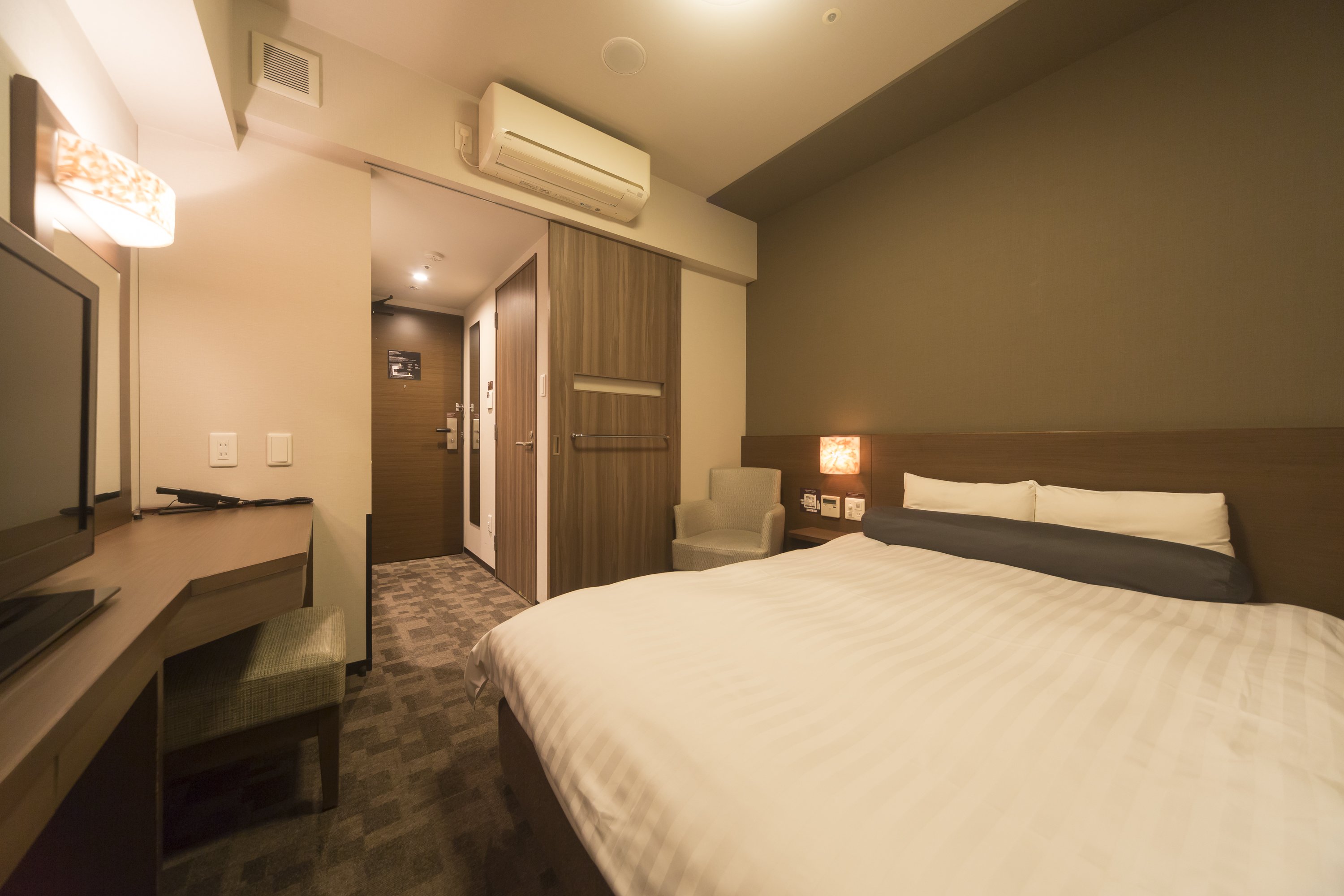 Dormy Inn Premium Shibuya-guestroom-DOUBLE ROOM.jpg