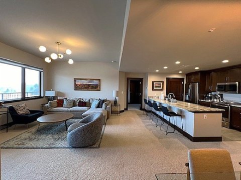 WC 405 Living Room