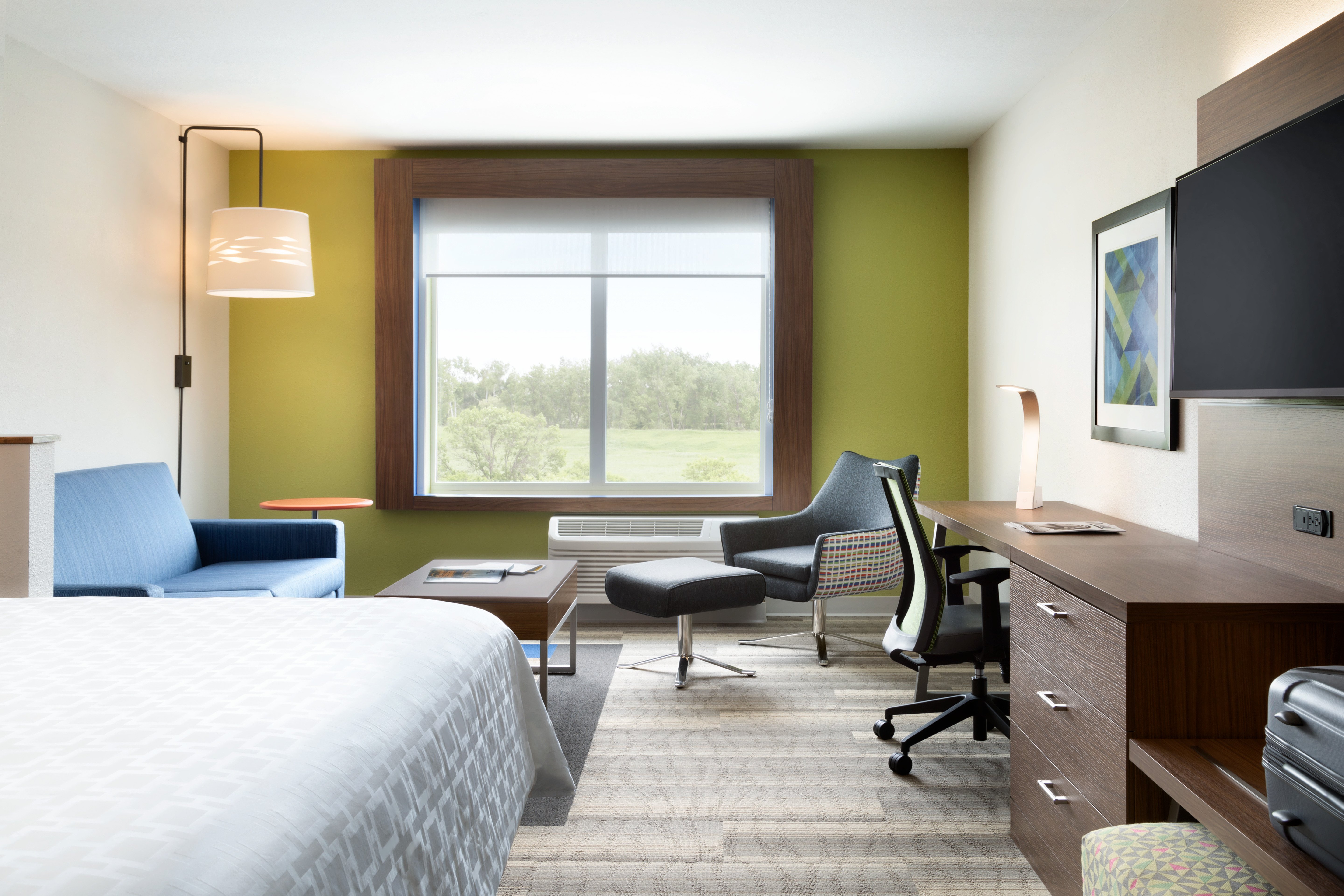 HOLIDAY INN EXP STES LA GRANGE BY I-guestroom-King Room with Sofa.jpg